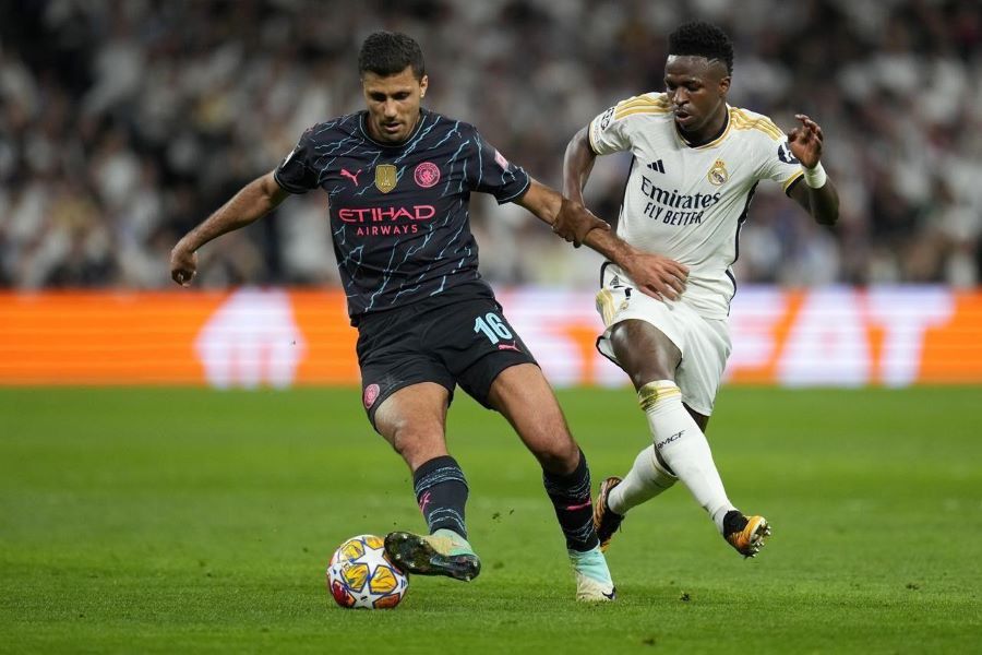 Rodri et Vinicius (à d.)