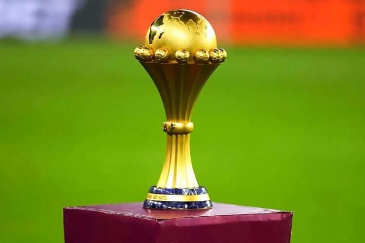 Le trophée de la Coupe d'Afrique des Nations
