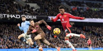 Amad Diallo (à d.) marque le but de la victoire face à Manchester City